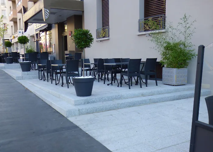 Terminus Du Forez Saint-etienne Centre Gare Chateaucreux Hotel 3*