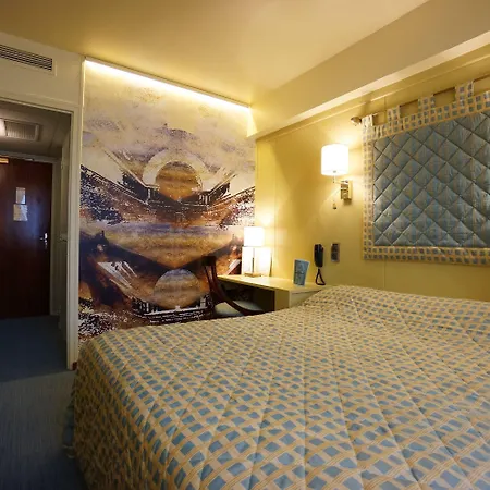 ホテル Terminus Du Forez Saint-etienne Centre Gare Chateaucreux