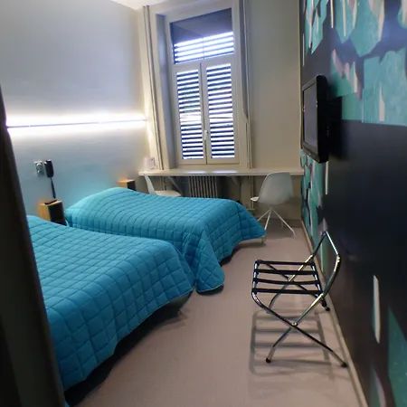 ホテル Terminus Du Forez Saint-etienne Centre Gare Chateaucreux サン・テティエンヌ