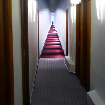 Terminus Du Forez Saint-etienne Centre Gare Chateaucreux ホテル